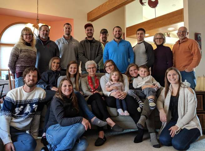 49075967_10210611690403364_2090520647804387328_n